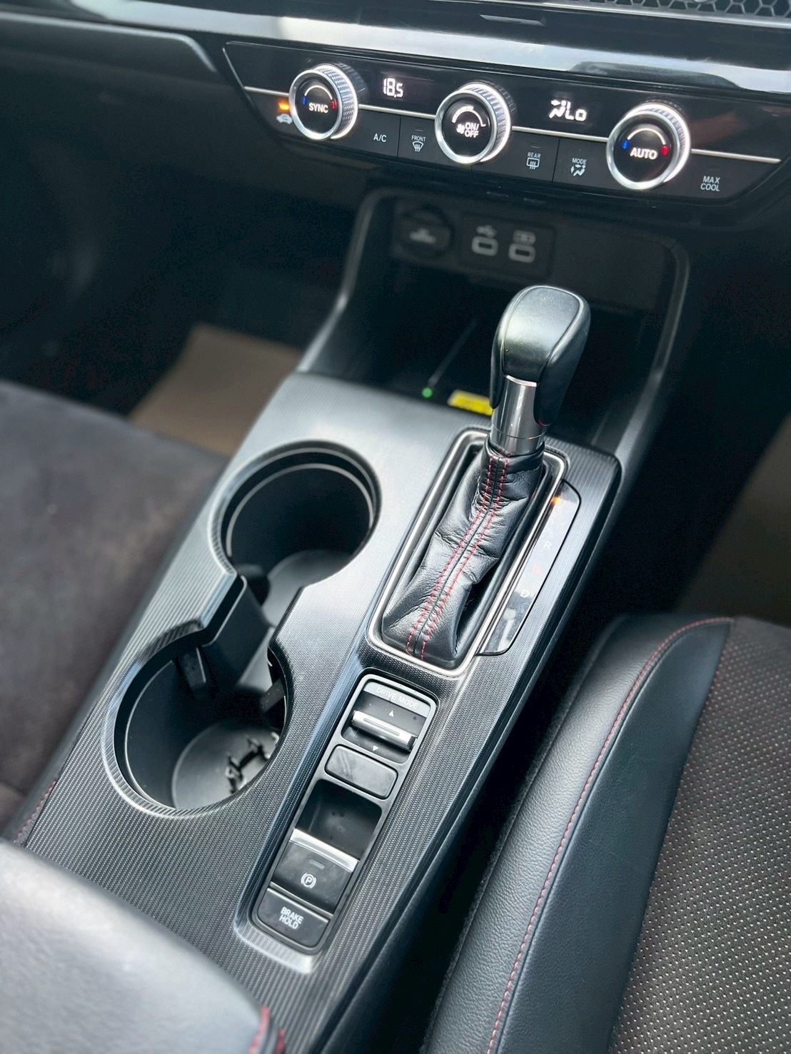 Car image 23