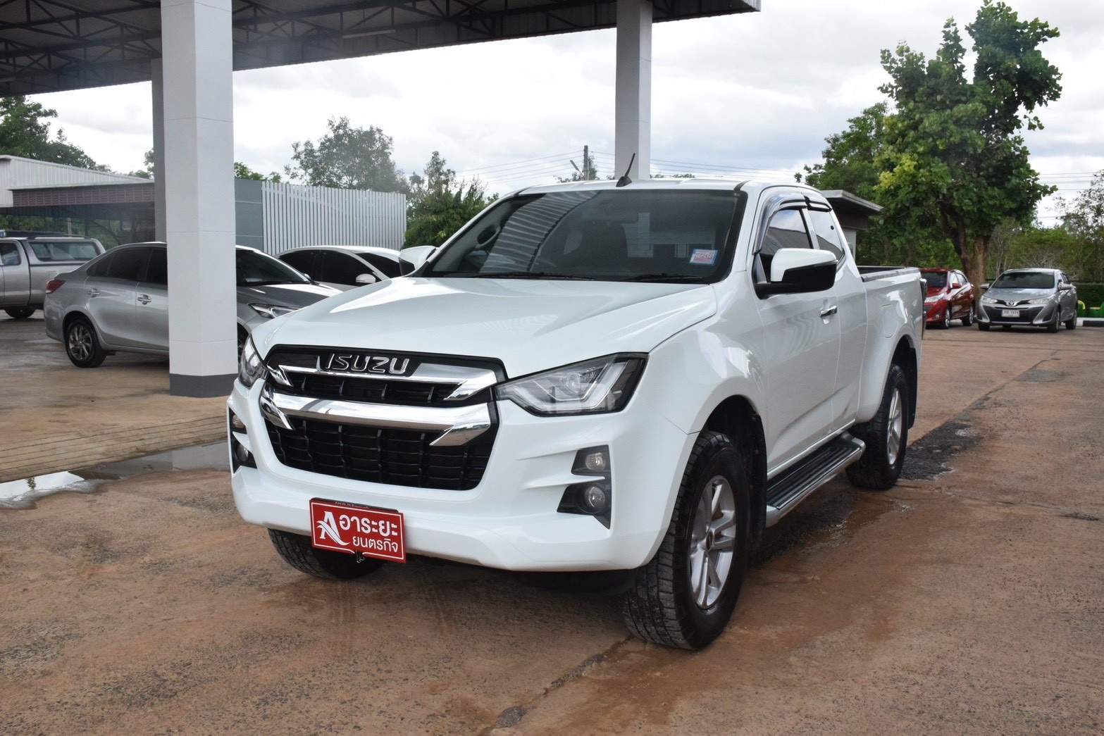 Car image 1