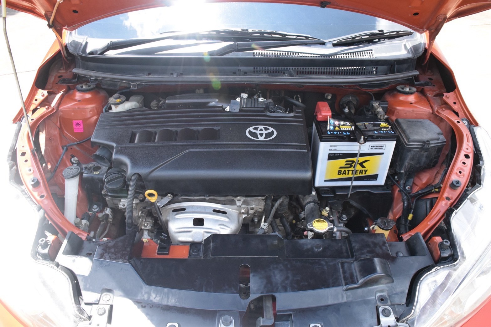 Car image 2