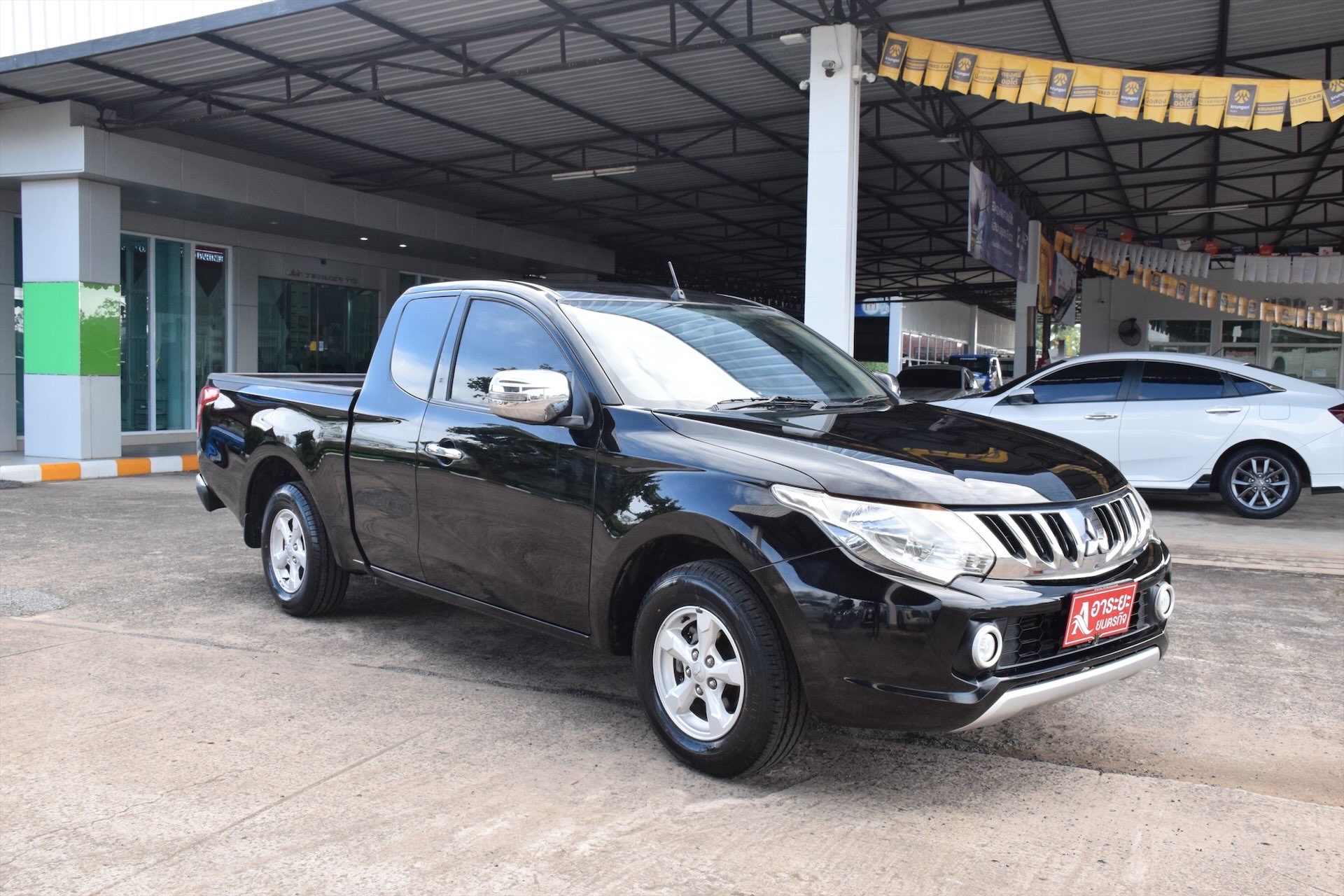 Car image 7