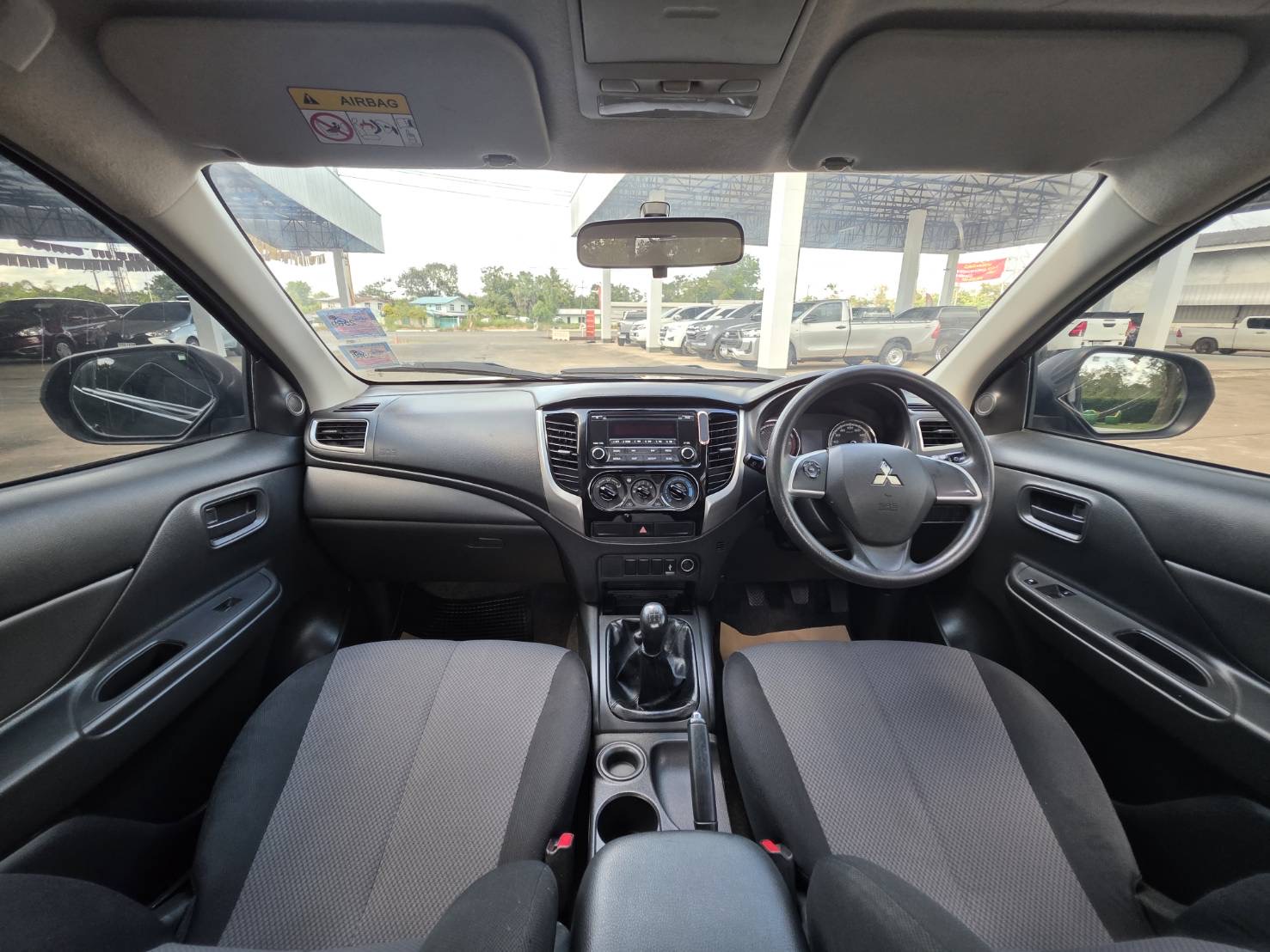 Car image 22