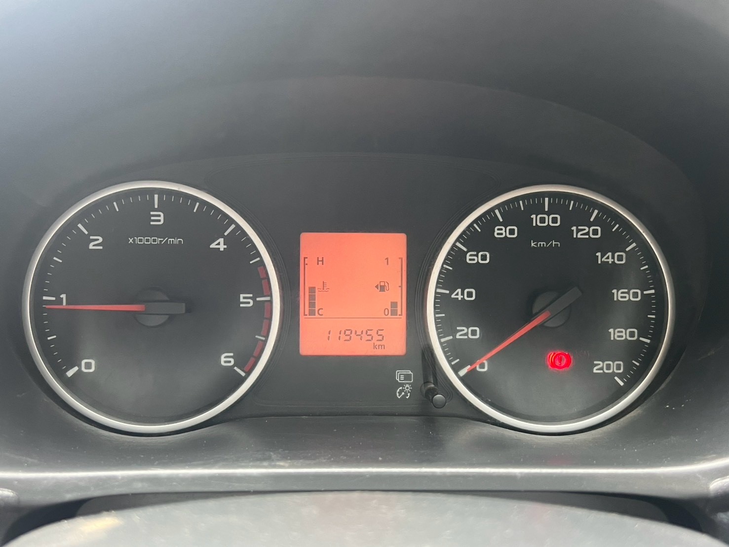 Car image 21