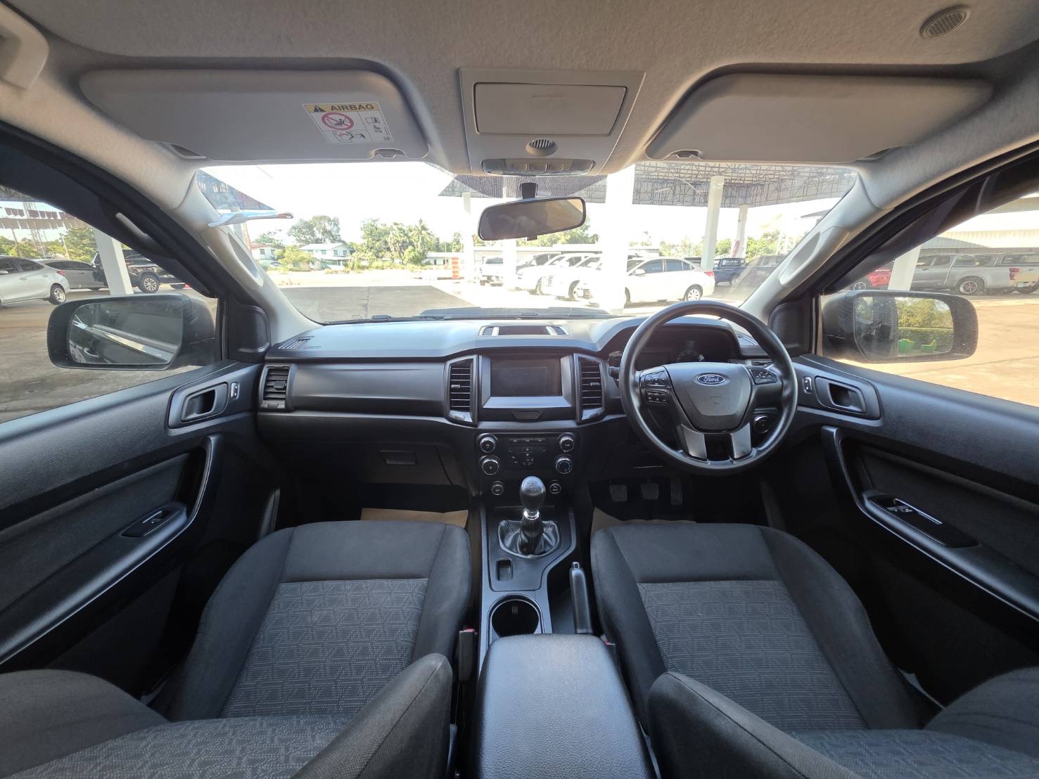 Car image 22