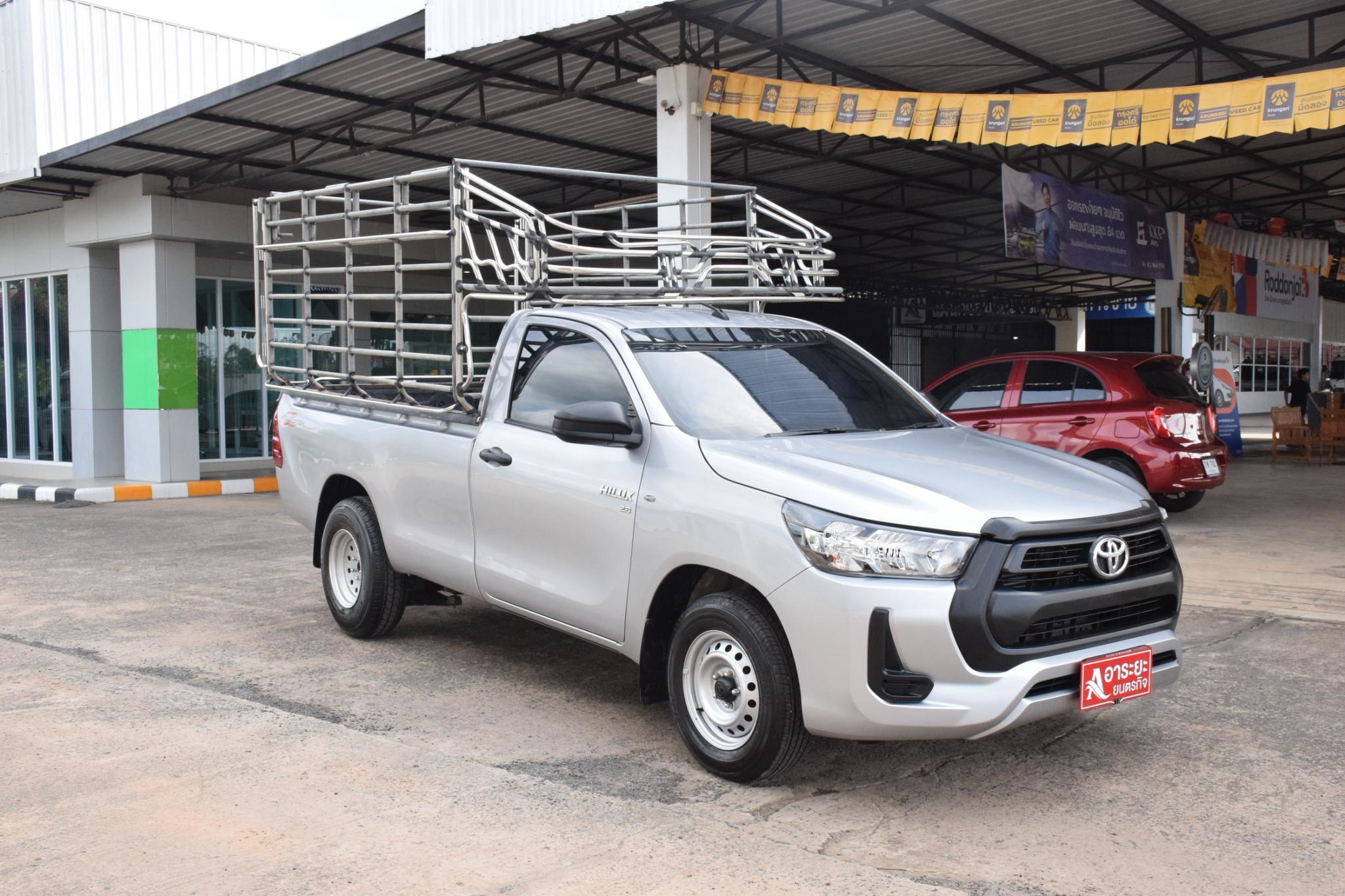 Car image 7