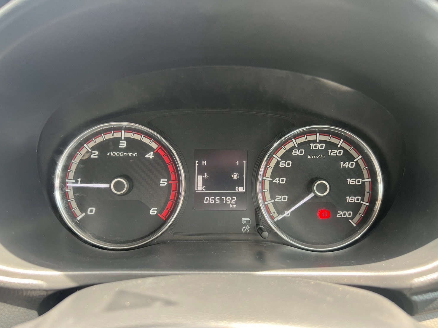 Car image 23