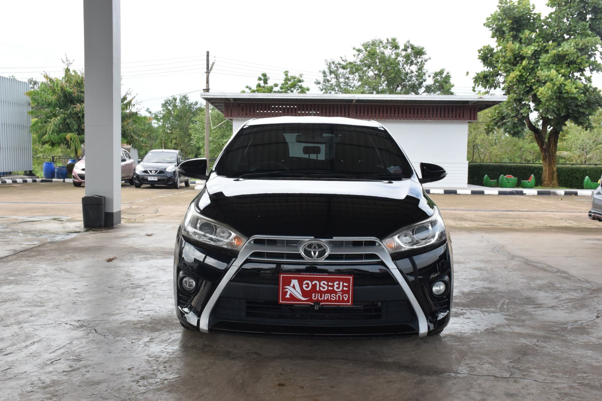 Car image 6