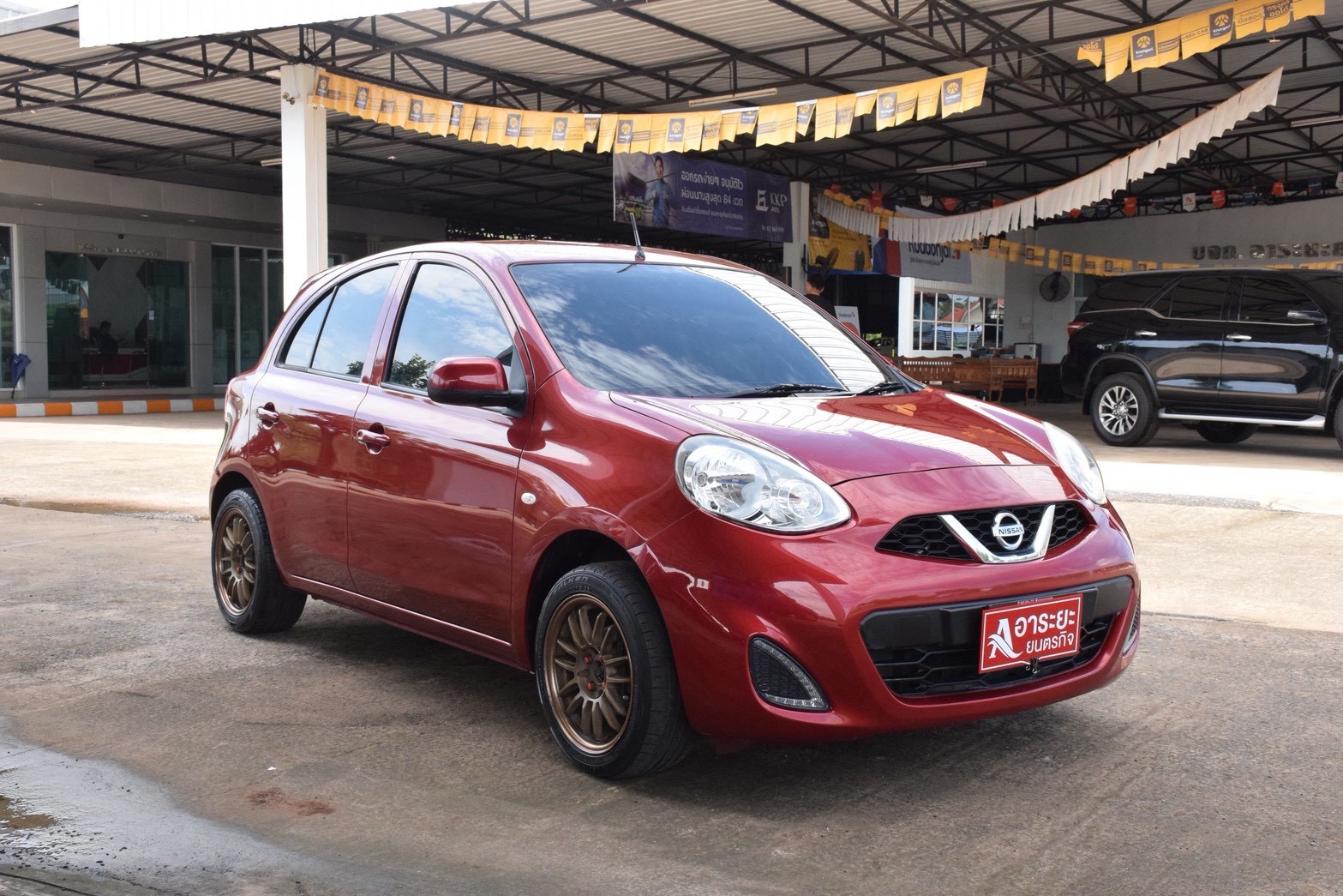 Car image 7