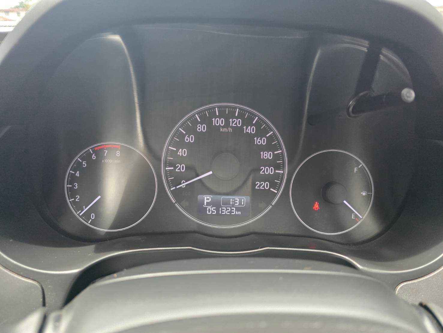 Car image 23