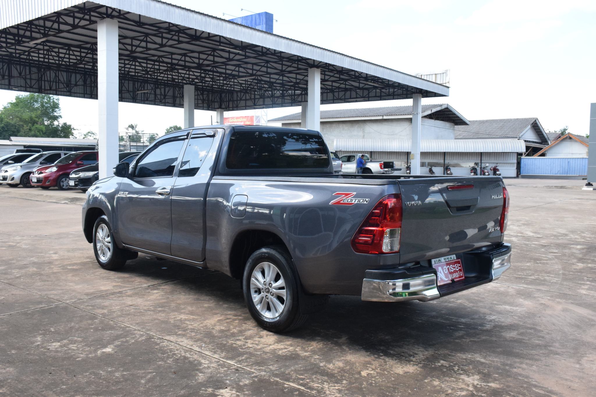 Car image 6