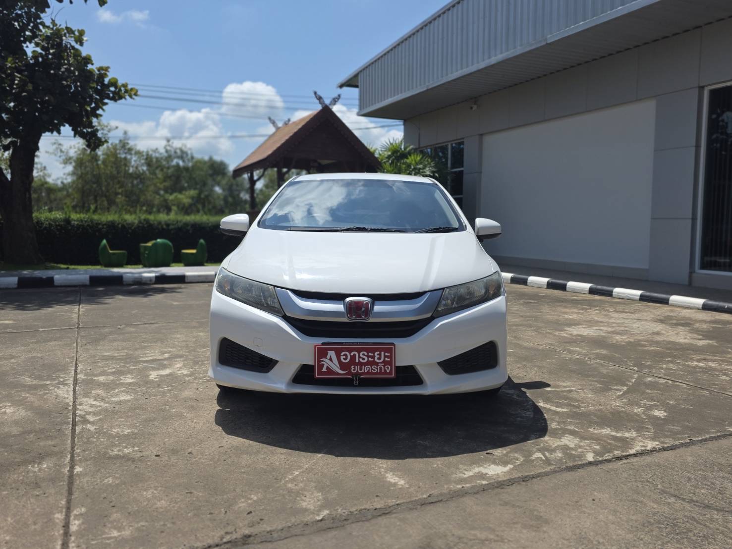 Car image 6