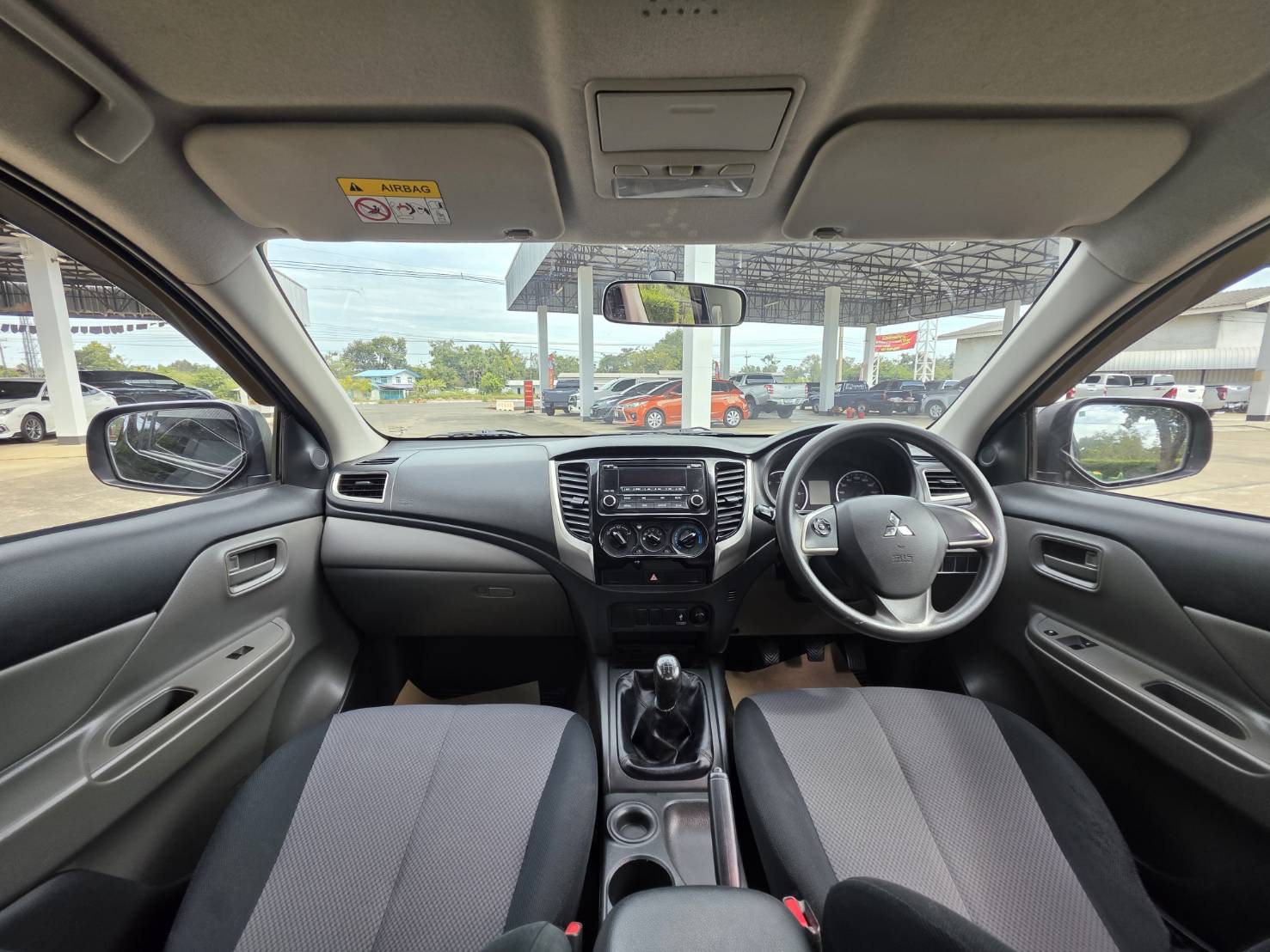 Car image 22