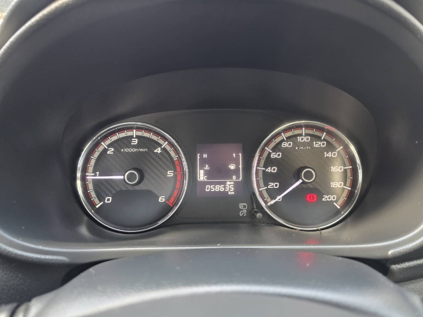 Car image 23