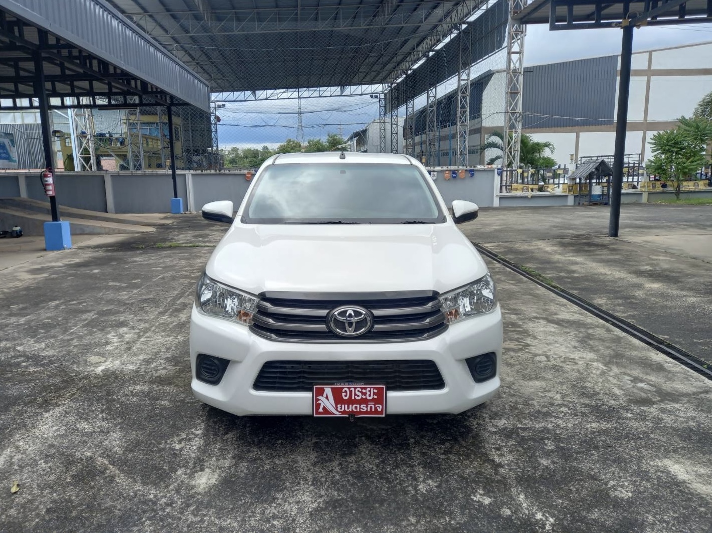 Car image 6